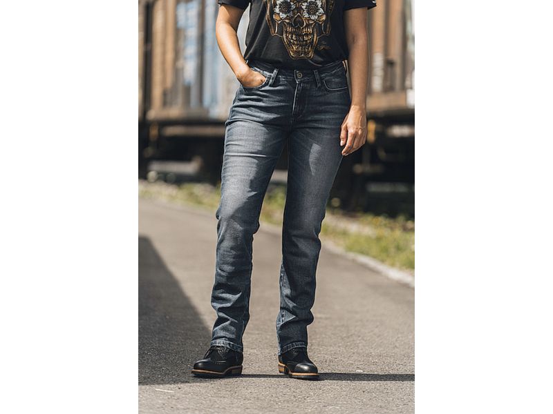 rokker rokkerTech Mid Straight Jeans moto femme avec T-shirt